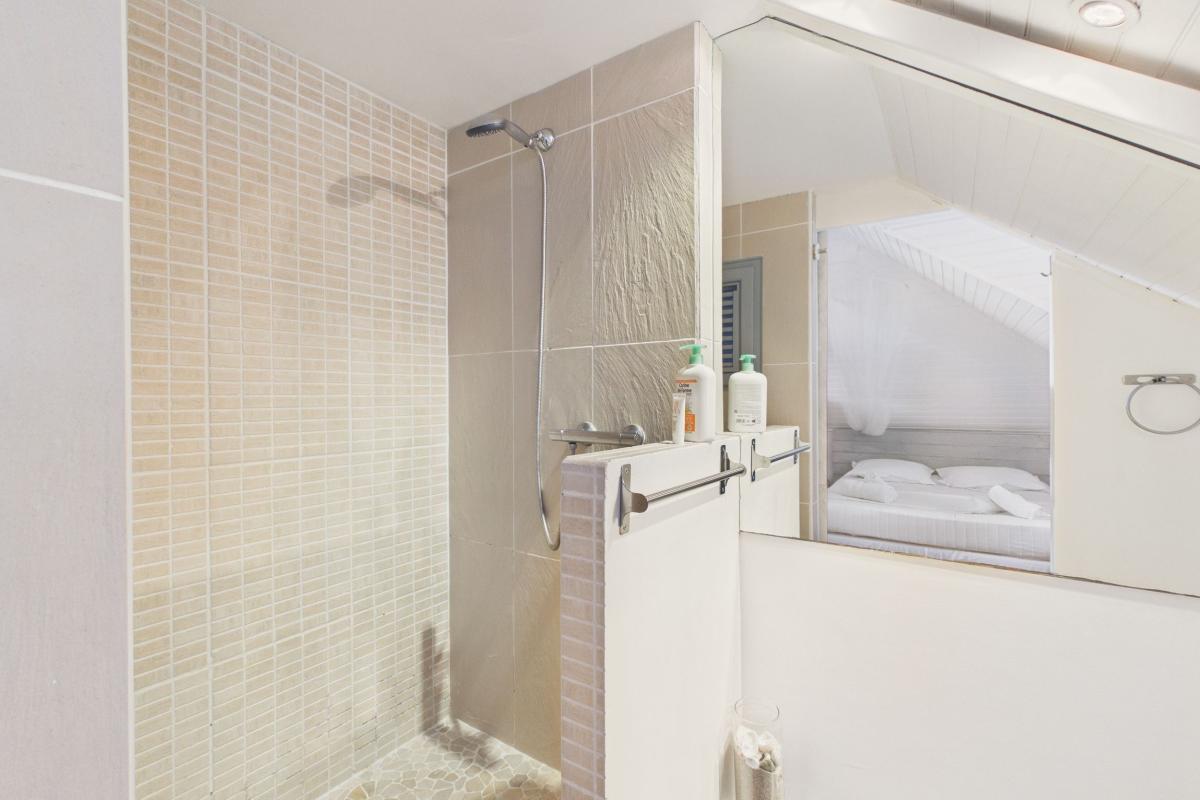 Location villa 5 personnes - douche toilette étage